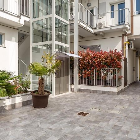 Khl Apartments Милан Экстерьер фото